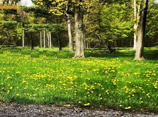 Harvey Rd, Grand island, NY 14072