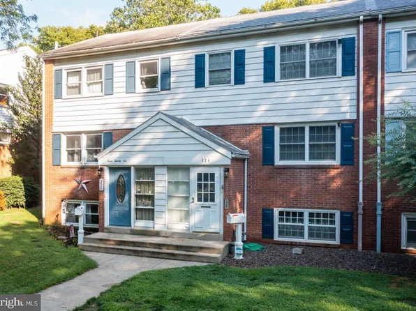 324 Playground Dr, West Reading, PA 19611