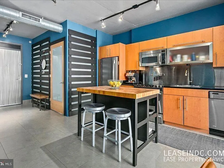 1133 14th St NW #704 — Photo 5