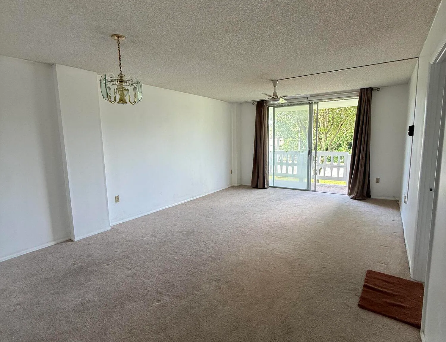 1 bed, 1.0 bath, 840 sqft, $1,390 — Photo 4