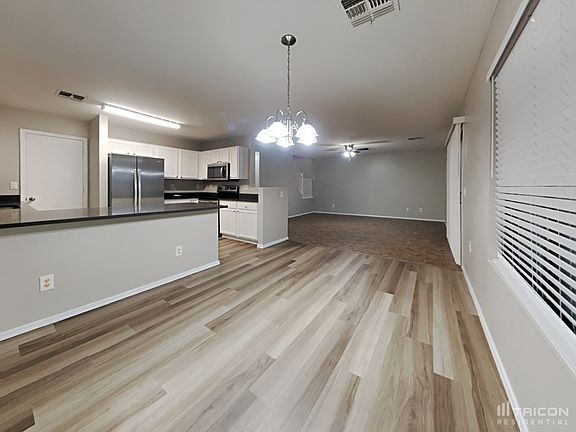 4th image of 14735 N 124th Ave