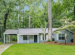 9002 Homewood Dr, Riverdale, GA 30274