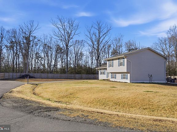 2nd image of 12613 Indian Ln