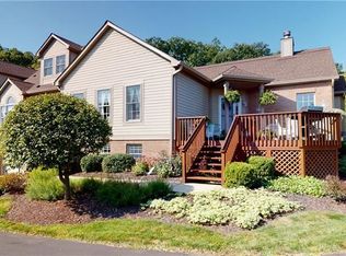 219 Sycamore Dr, Seven Fields, PA 16046