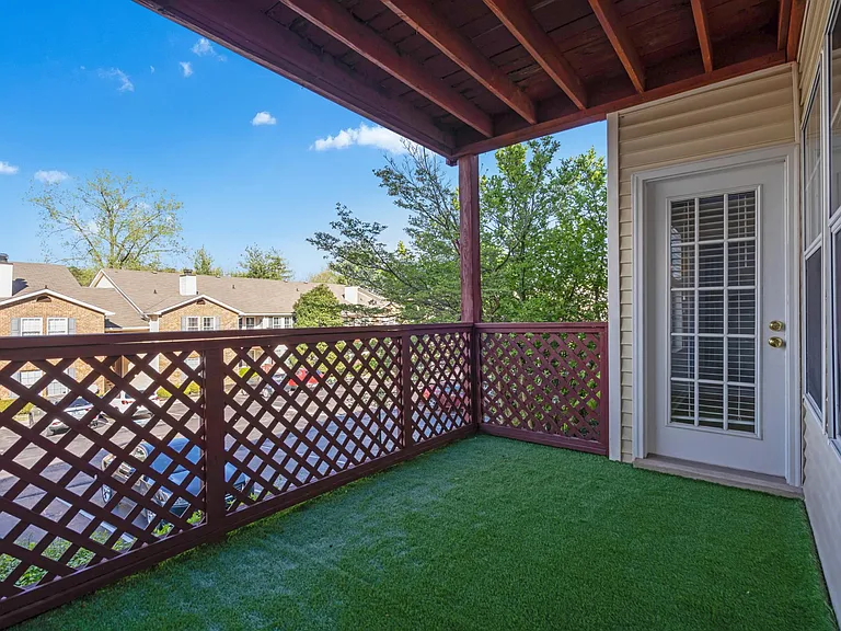 151 N Timber Dr — Photo 32