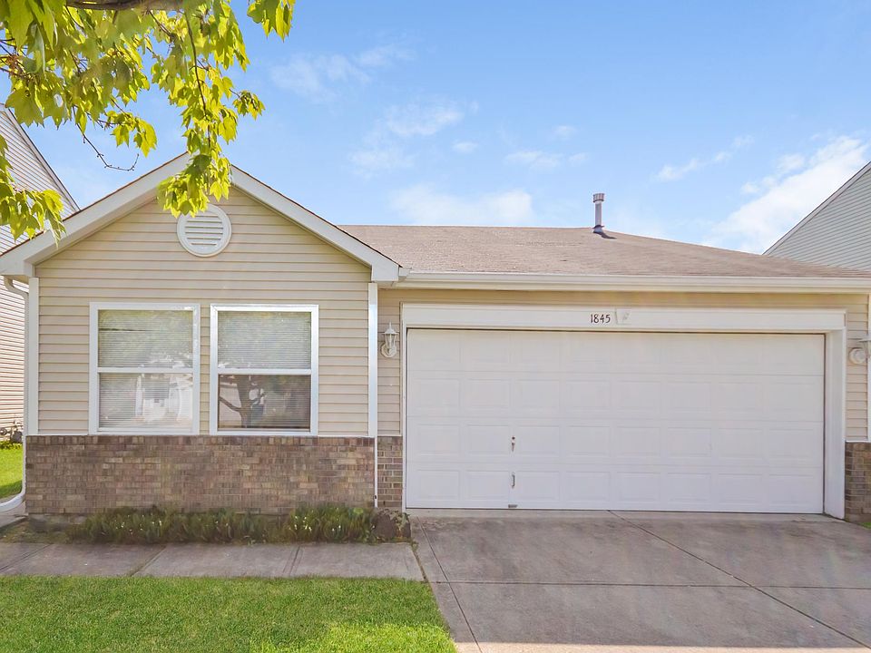 1st image of 1845 Blue Pine Ln