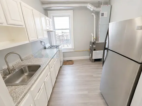 93 Fairmount Ter, East Orange, NJ