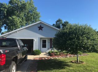 3308 Gilbert Ave, Rockford, IL 61101