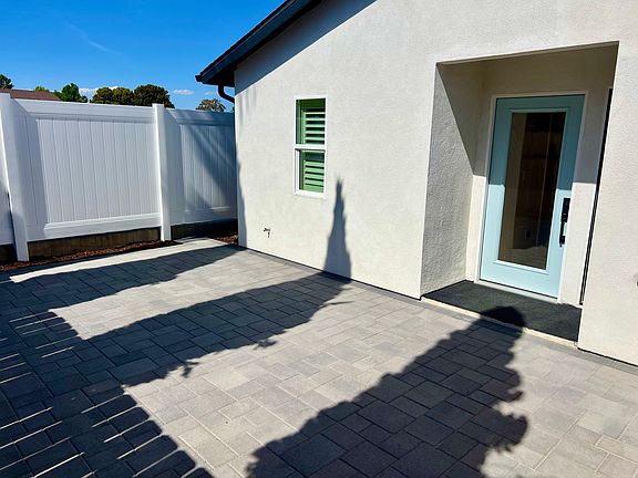 3rd image of 122 Lancer Ave #C