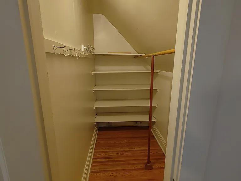 39 Rutgers St #3 — Photo 7