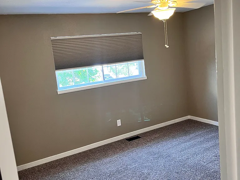 318 De La Vista St — Photo 17