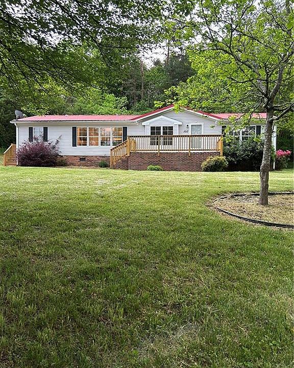 1st image of 1017 Laura Lynn Dr