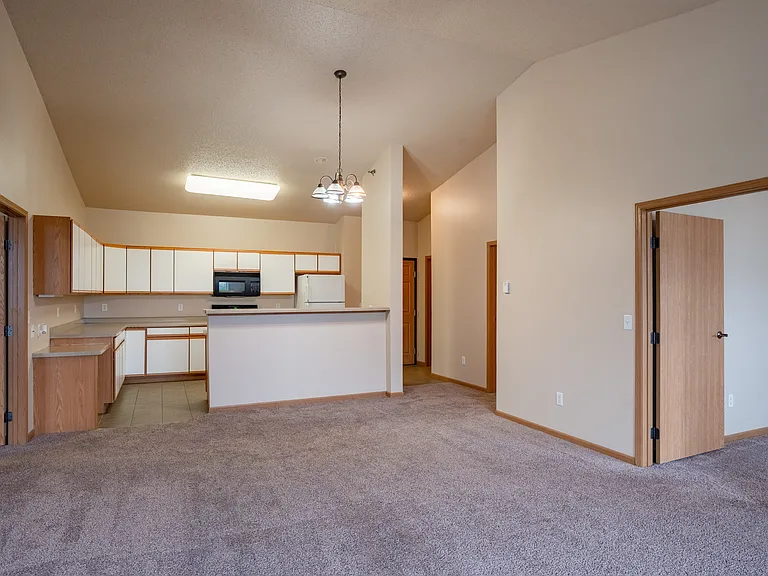 Fargo, ND West Lake Apartments | Living