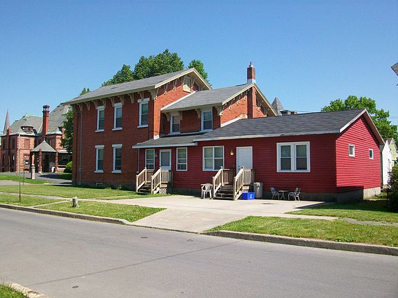 Apt 1-Far right side