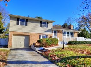 971 Karls Rd, Vineland, NJ 08361