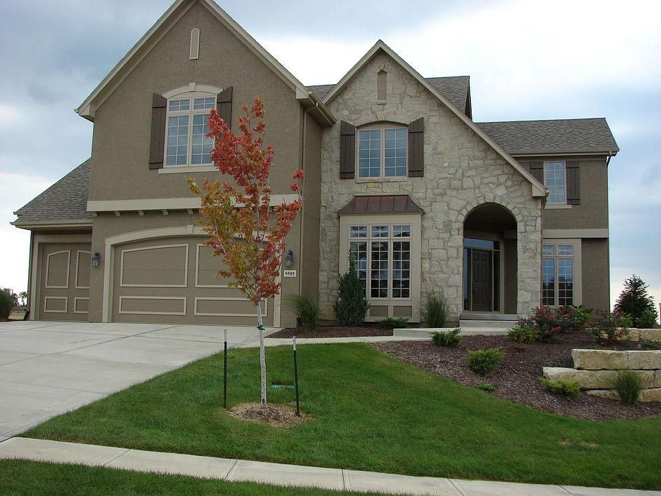 Gorgeous 2-Story