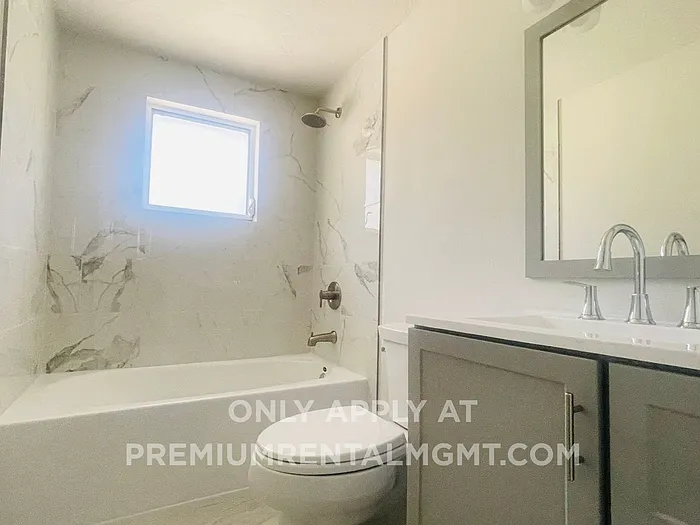 703 Gotts Rd — Photo 10