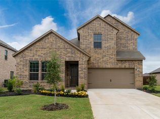 585 Spruce Trl, Forney, TX 75126