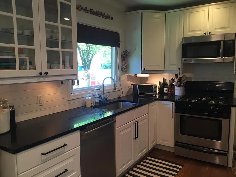 7930 SE 42nd Ave — Photo 2