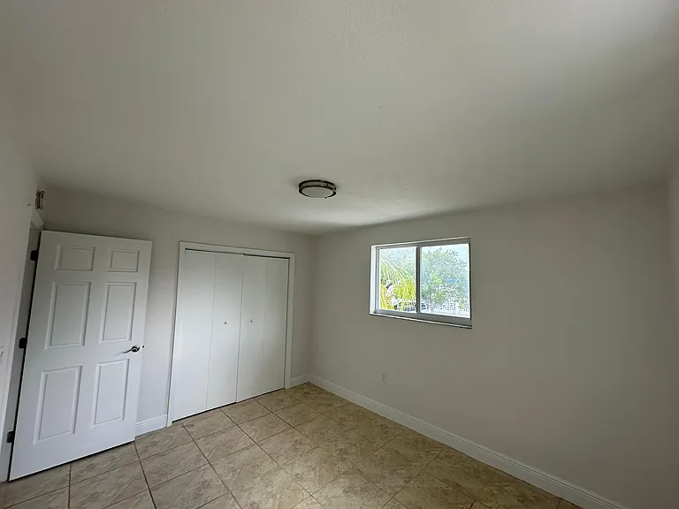 4201 SW 7th St #3 — Photo 21