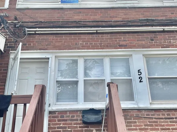 52 E 37th St, Chicago, IL 60653