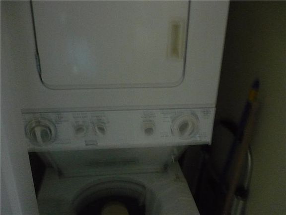 5th image of 3530 Mystic Pointe Dr APT 1207