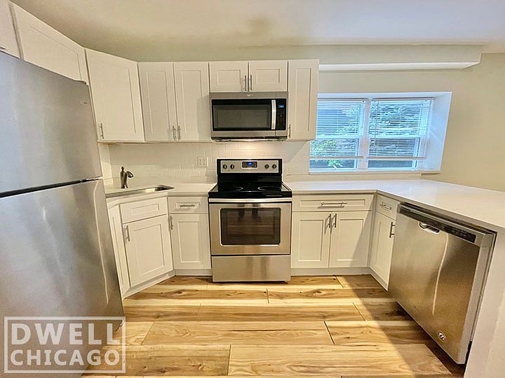1st image of 2731 W Saint Georges Ct #1