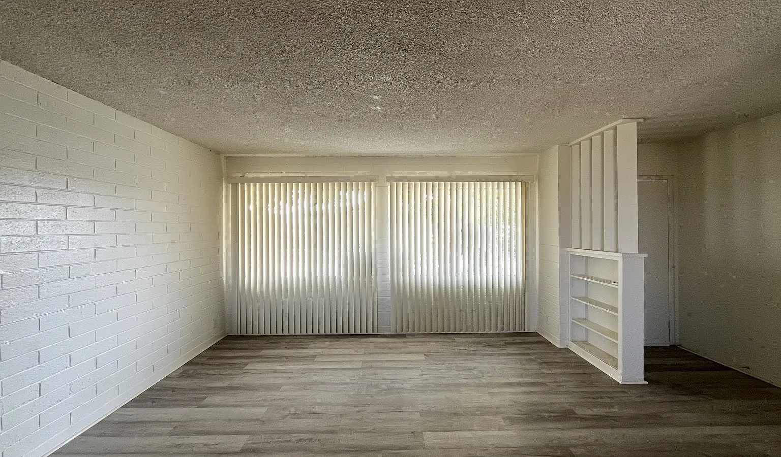 21225 Wigwam Rd, Unit 5 — Photo 3
