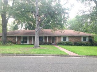 1910 Sunshine Sq, Longview, TX 75601