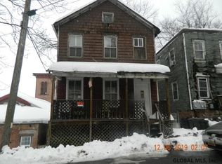 63 North St, Catskill, NY 12414