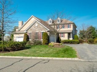 4 Drake Ln #19, Chester, NJ 07930