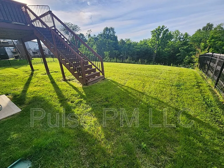 690 Hogrefe Rd — Photo 15