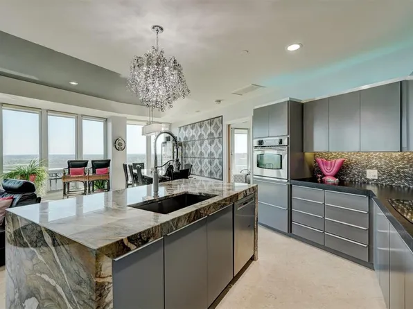 5900 Mosteller Dr Unit 162, Oklahoma City, OK 73112