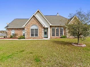 3016 Village Cir, Ocean Springs, MS 39564