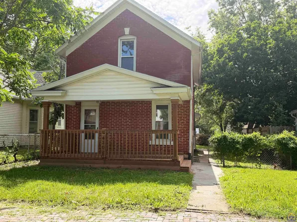 420 SW Clay St, Topeka, KS 66606
