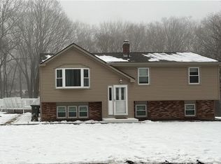 10 Patton St, Coventry, RI 02816