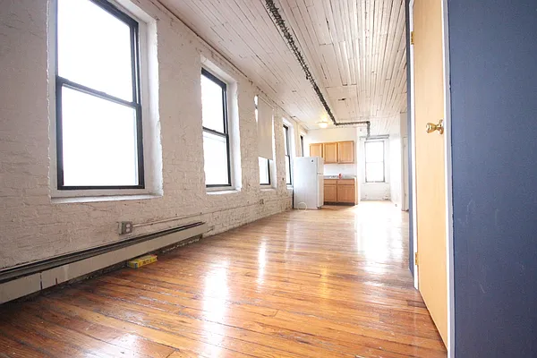 Rented by Nooklyn NYC LLC | media 14