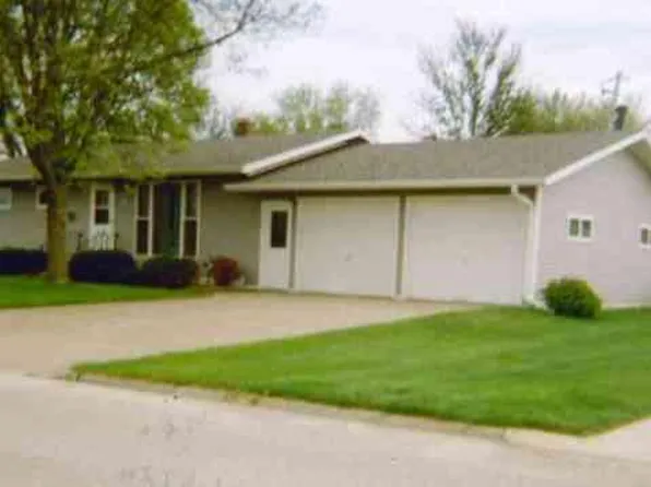 527 E Taft St, Blair, WI 54616