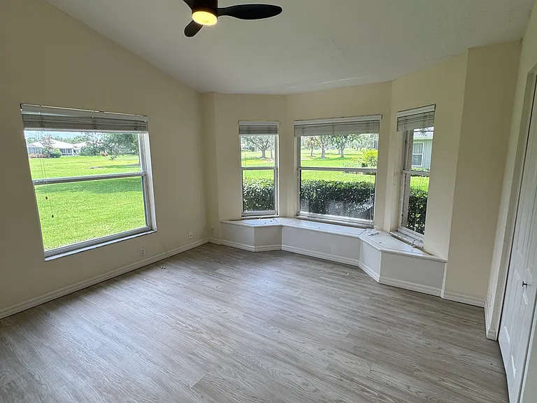 10084 Cherry Hills Avenue Cir — Photo 36
