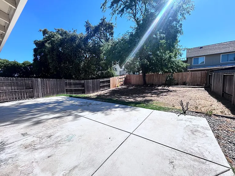6962-6964 Crux Dr — Photo 16