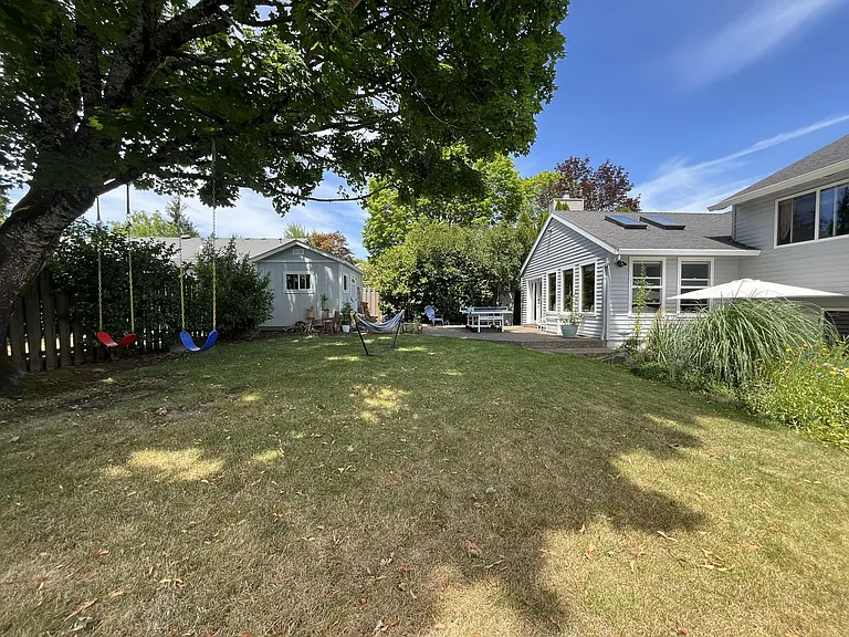 1195 NW 122nd Ave — Photo 58