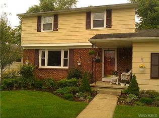 244 Brentwood Dr, North Tonawanda, NY 14120