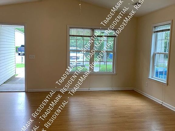 3rd image of 115 Avondale Ave