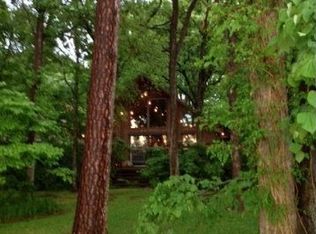 114 Hickory Tree Rd, Mabank, TX 75156