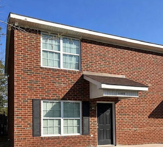 3102 Emanuel Church Rd — Photo 3