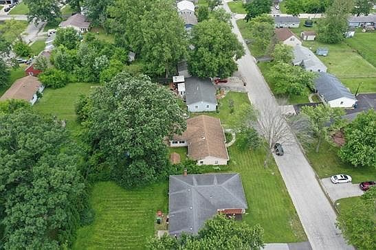 4th image of 702-1 Fox River Rd