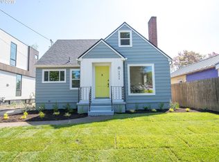 5826 SE 18th Ave, Portland, OR 97202