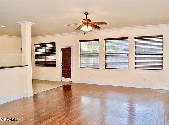 3rd image of 205 Blackwater River Dr