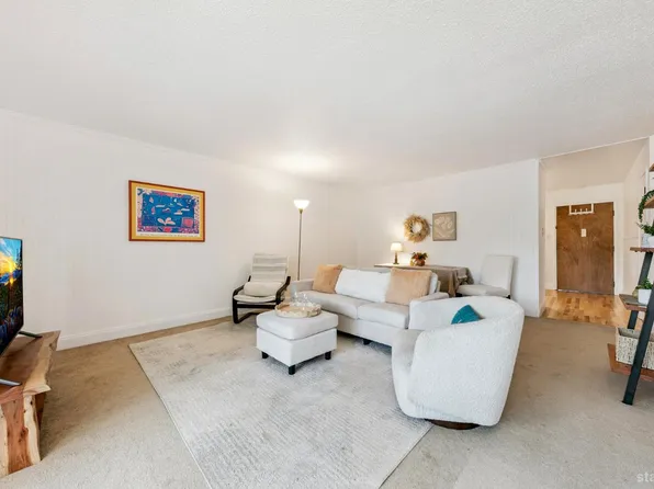 3344 Sandy Way APT 30, South Lake Tahoe, CA 96150