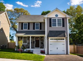 151 Pleasant St, Providence, RI 02906